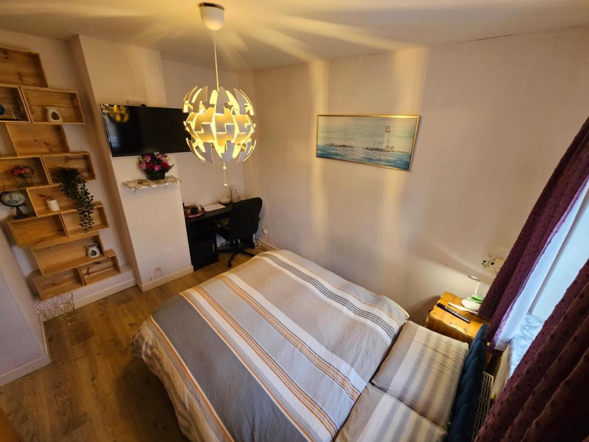 Private Room In Dublin Eksteriør billede